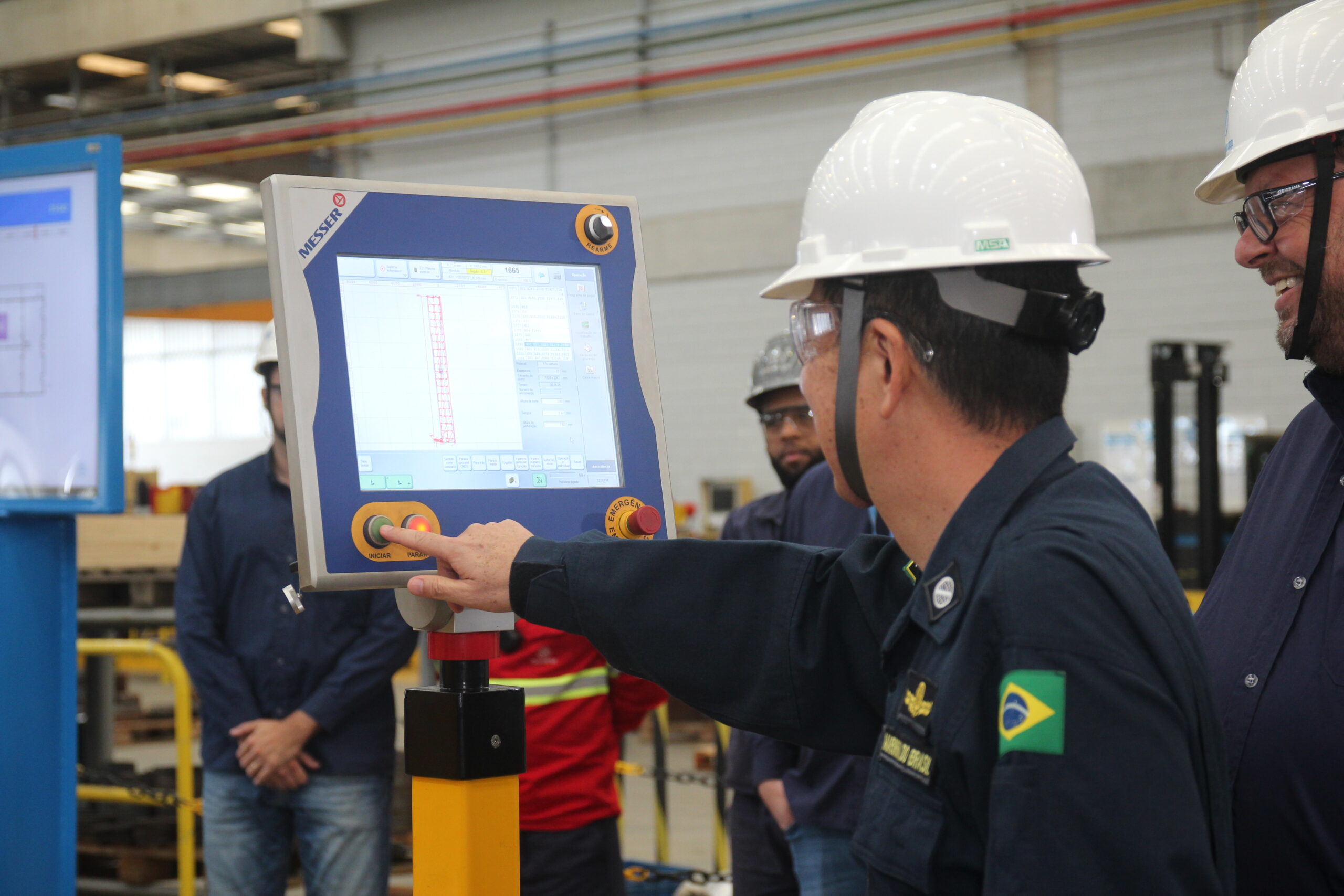 Programa Fragatas Classe Tamandaré: primeiro corte de aço marca início da construção da segunda fragata